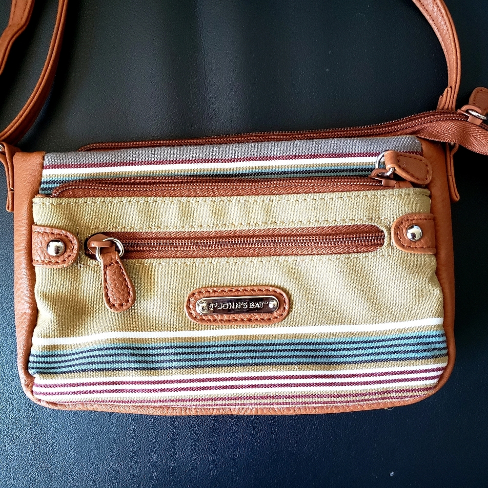 St. John Bay tan leather crossbody handbag